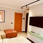 Lili\'S Tirana Center Apartments